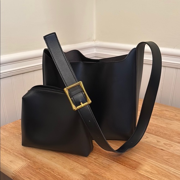 Handbags - Elegant Black Leather Shoulder Bag Set
